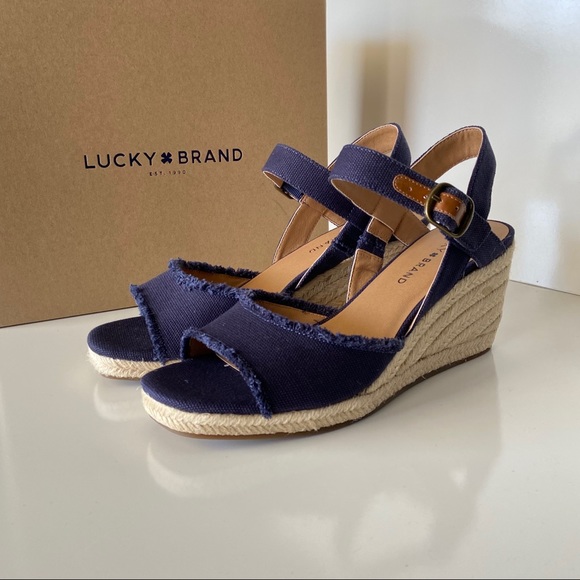 lucky brand women's mindra espadrille wedge sandal